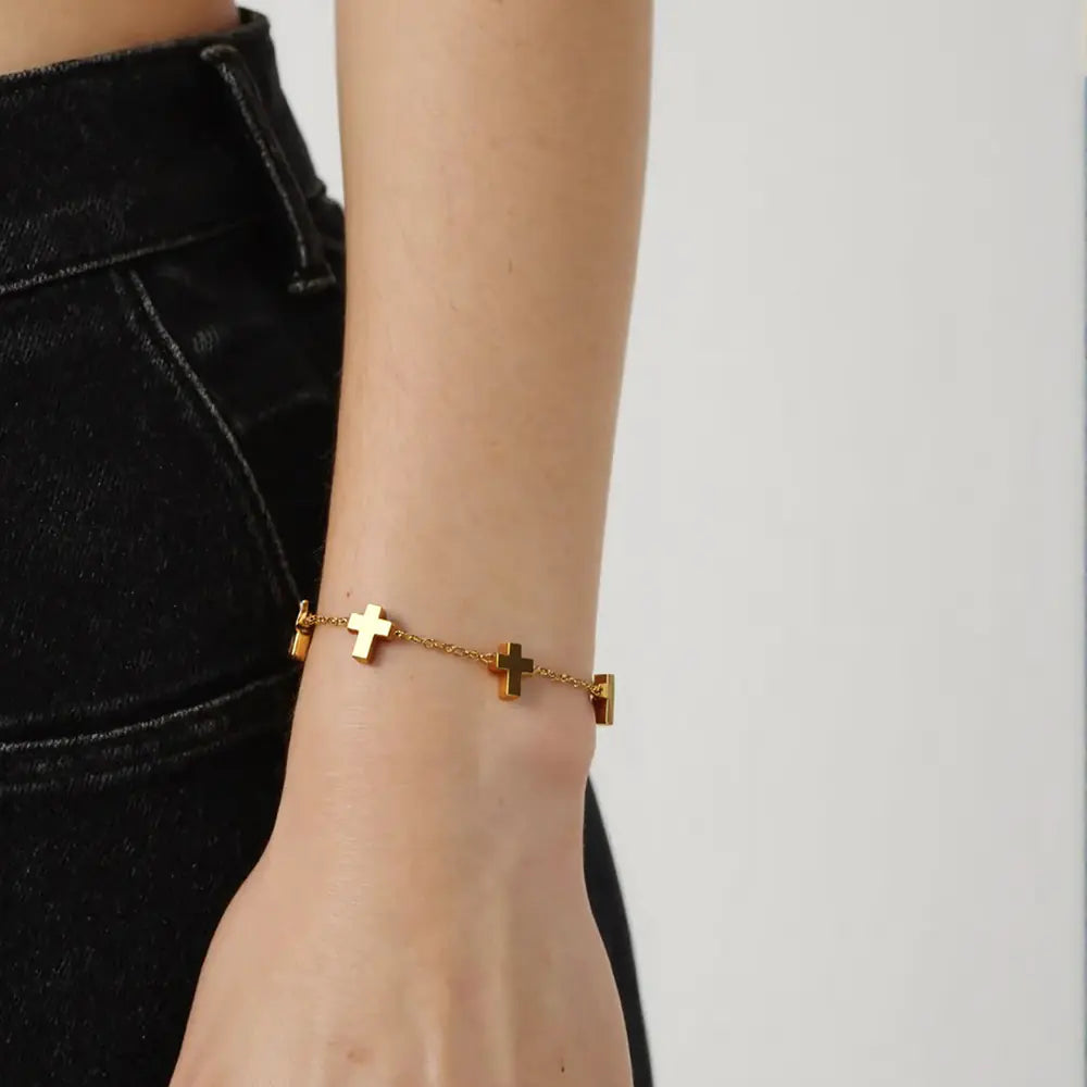 Customizable Stainless Steel Bracelet