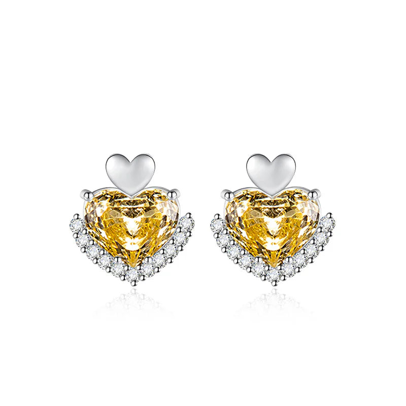 Stylish Heart-shaped High Carbon Diamond Stud Earrings