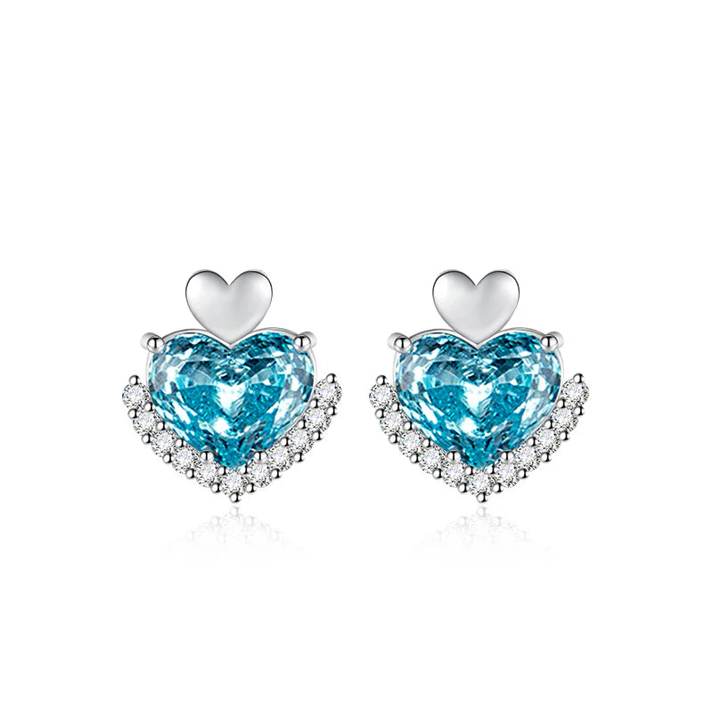 Stylish Heart-shaped High Carbon Diamond Stud Earrings