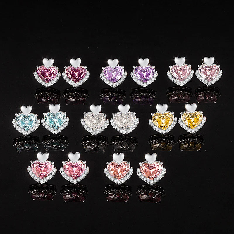 Stylish Heart-shaped High Carbon Diamond Stud Earrings