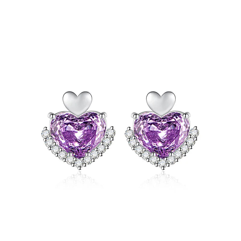 Stylish Heart-shaped High Carbon Diamond Stud Earrings