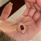 Retro Exquisite Red Cubic Zirconia Ring