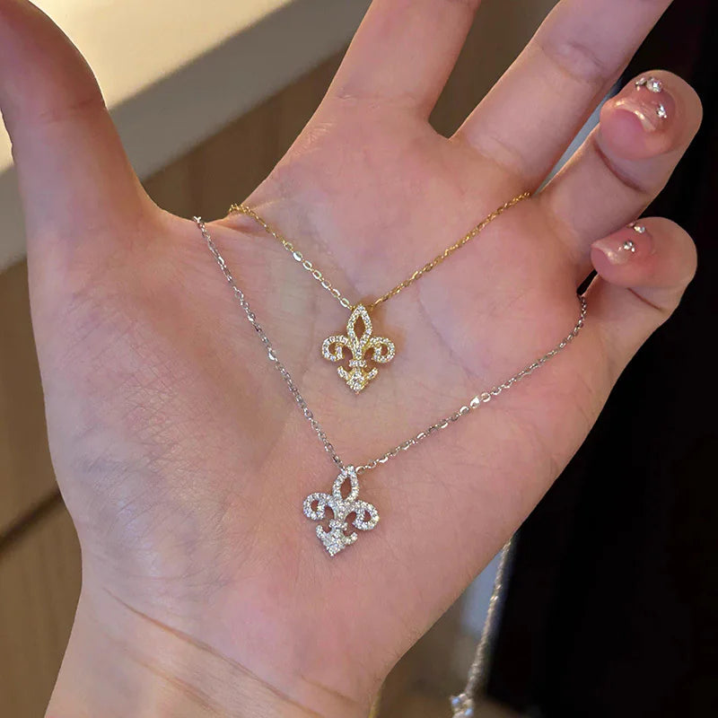 S925 Sterling Silver Iris Flower Necklace