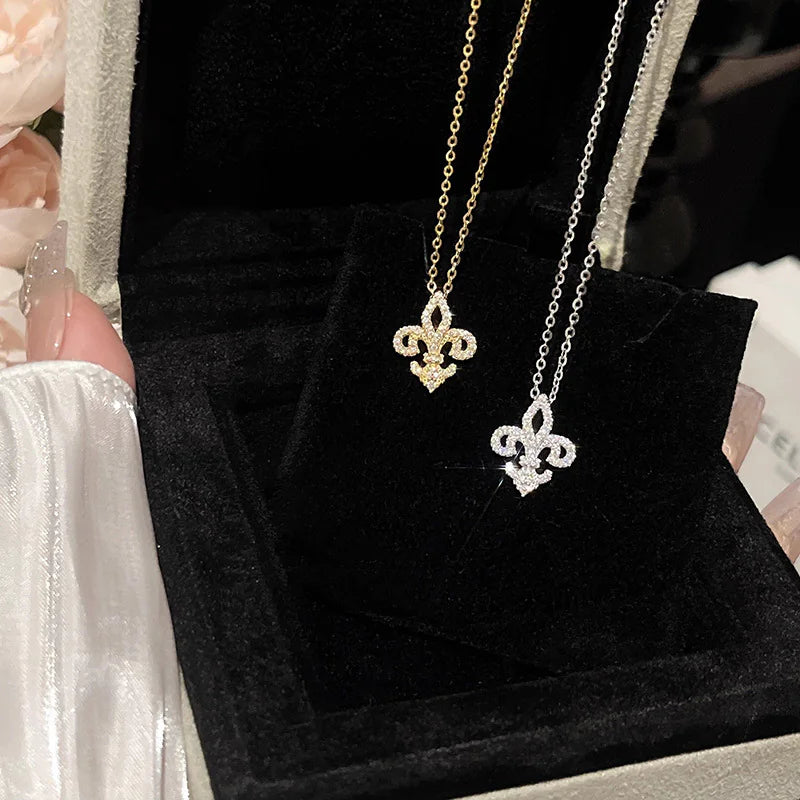 S925 Sterling Silver Iris Flower Necklace