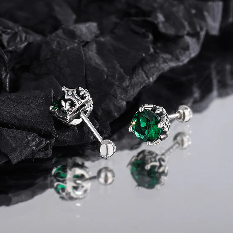 Fashionable 925 Silver Emerald Stud Earrings