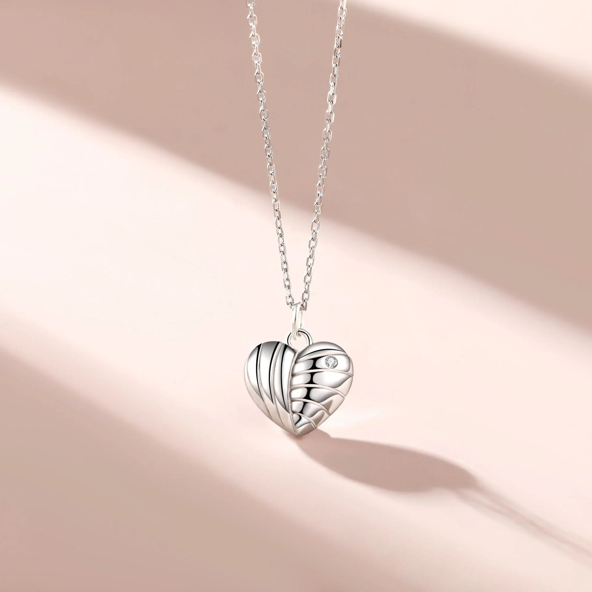 925 Silver Personalized Zircon Heart Necklace Wholesale