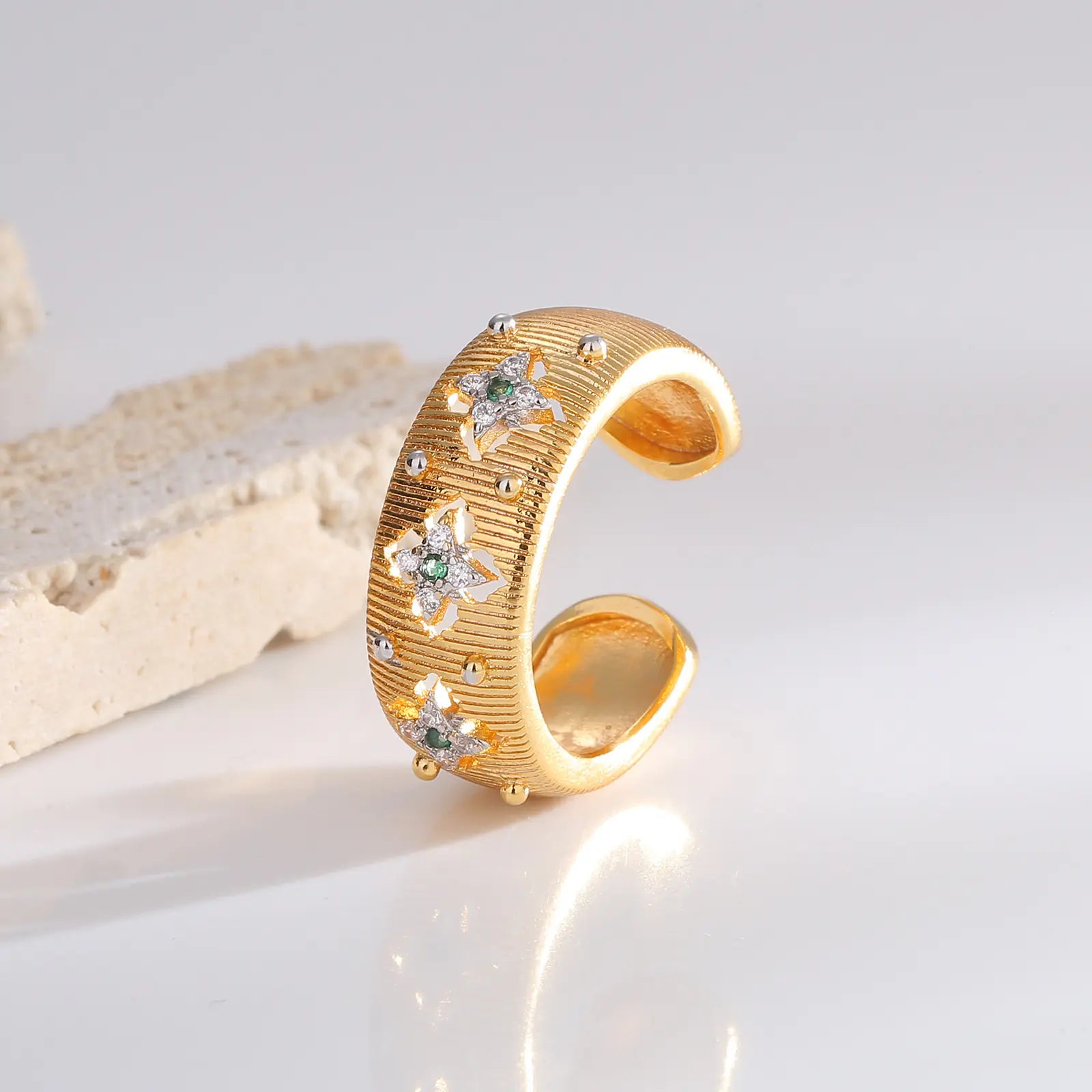 Retro Fashion Brass CZ Adjustable Women Rings
