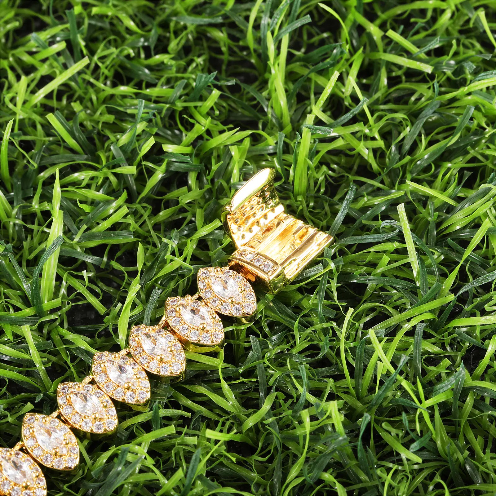 Hip Hop 8mm Horse Eye Cluster Tennis Chain
