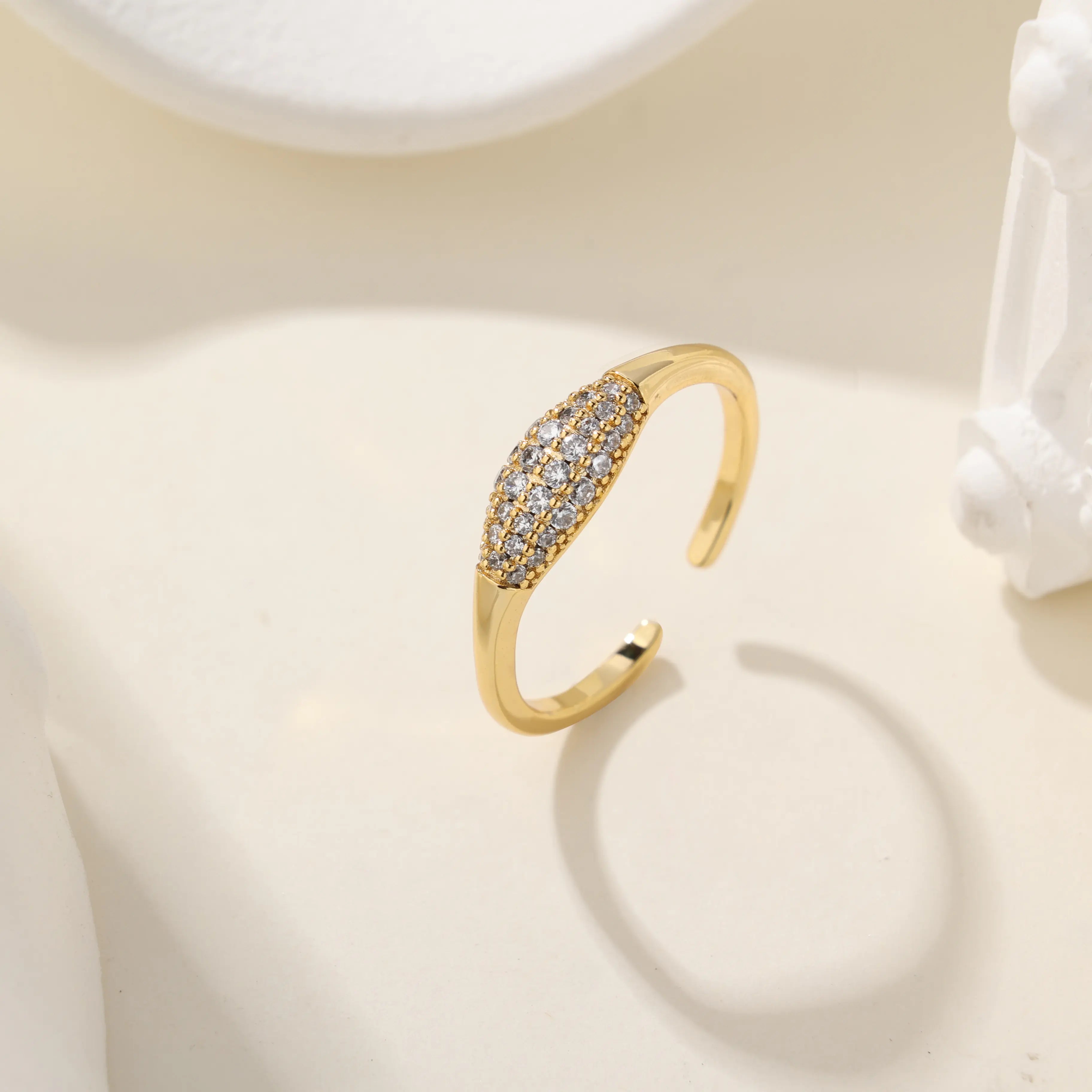 New Arrival 925 Sterling Silver Iced CZ Open Ring