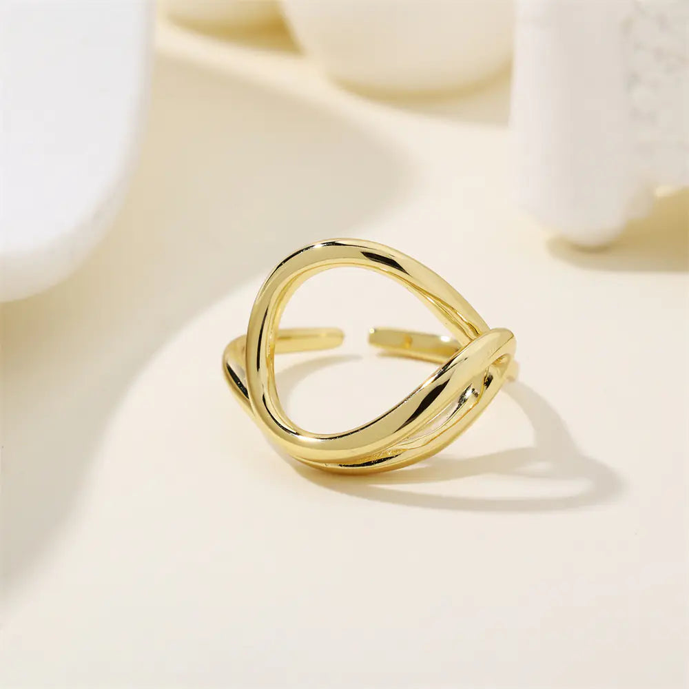 Fashionable Simple Metallic Line Interwoven Ring