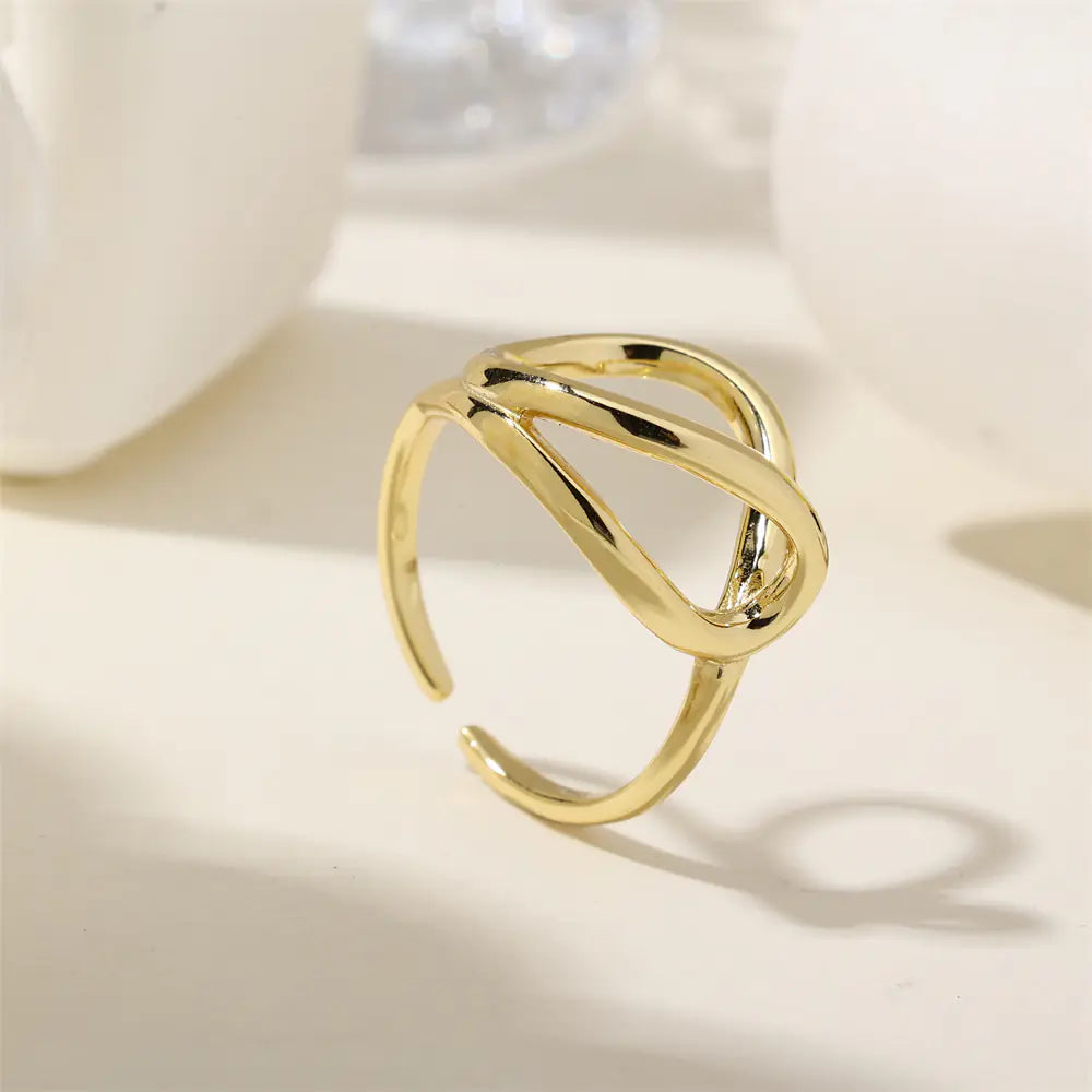 Fashionable Simple Metallic Line Interwoven Ring