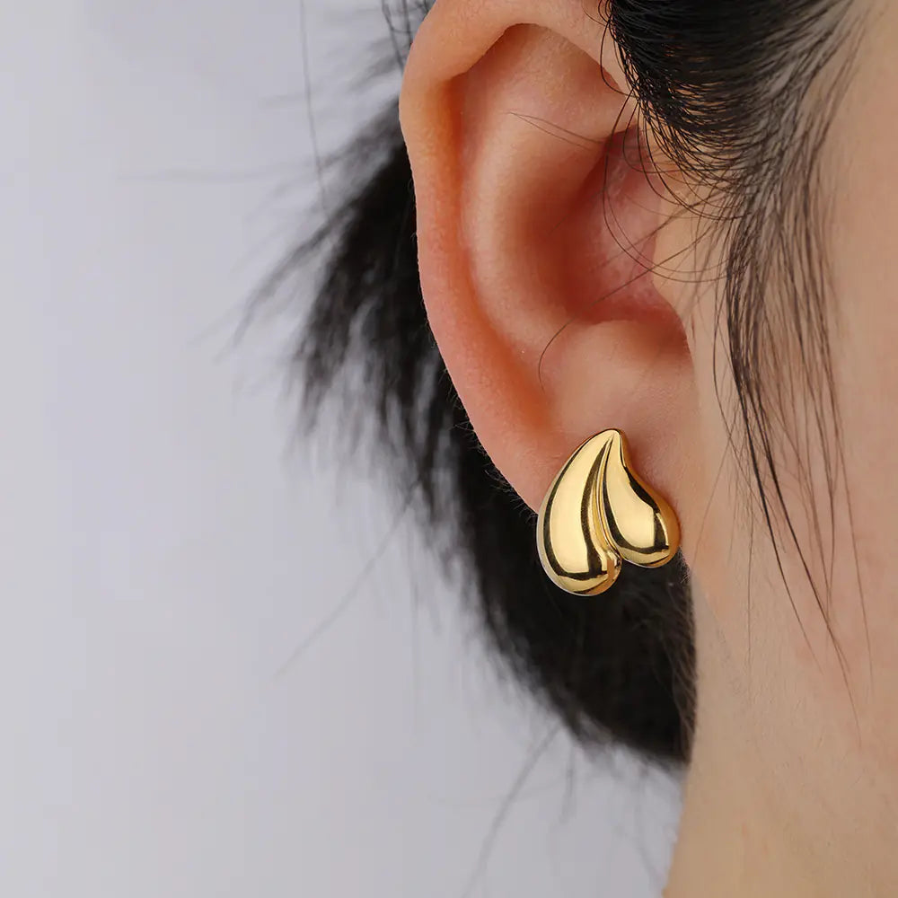 Hypoallergenic Waterproof Stud Heart Shape Earrings