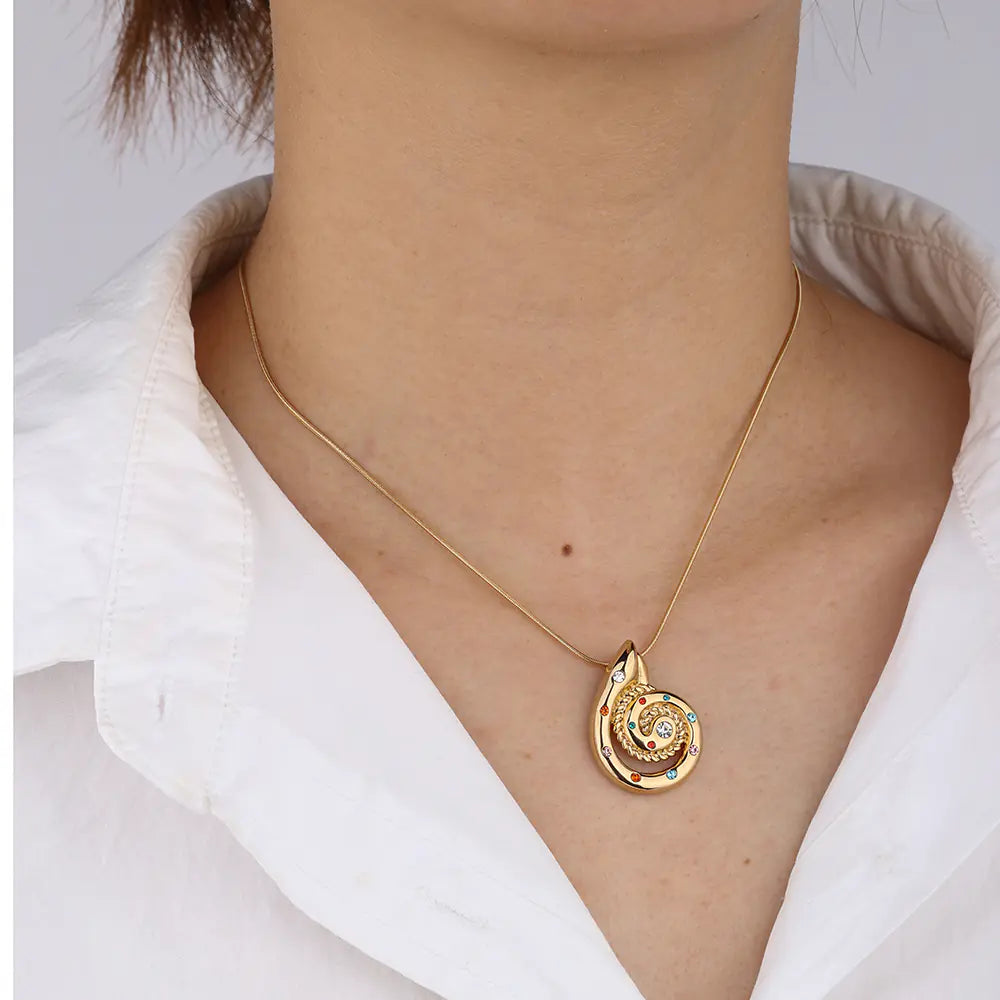 Good Quality Stainless Steel Conch Shape Necklace