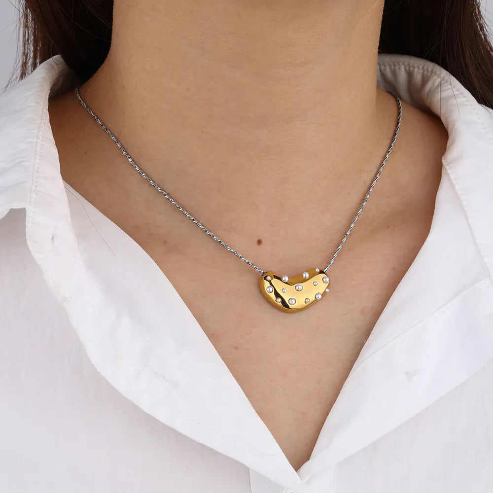Trendy 316L Gold Stainless Steel Pearl Necklace