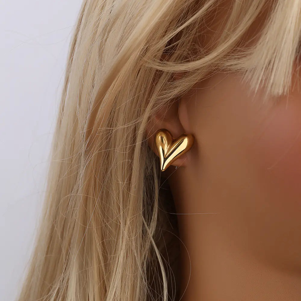 Stainless Steel V-Shaped Heart Stud