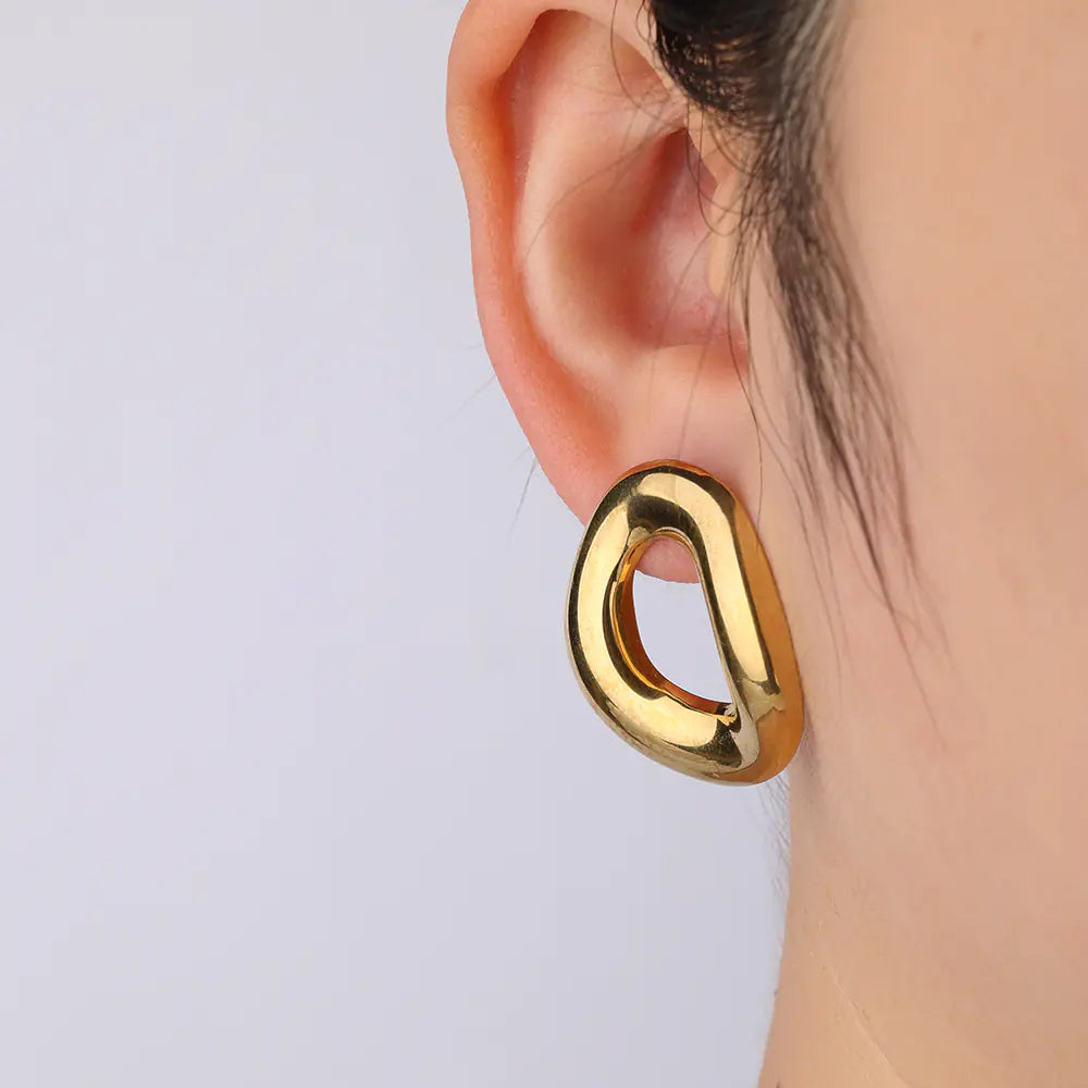 Dainty 18K Gold Oval Hollow Stud Earrings