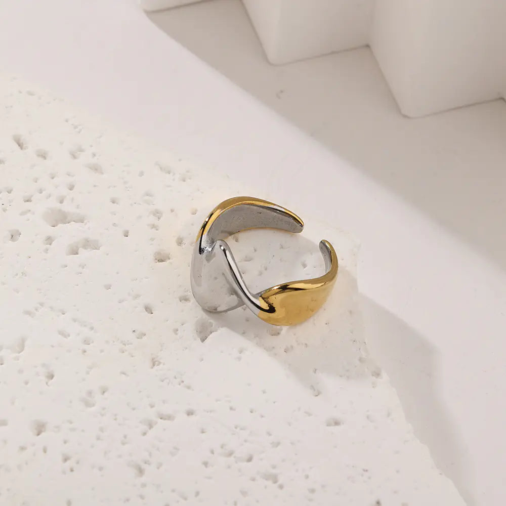 Stylish Geometric Line Adjustable Stainless Steel Ring