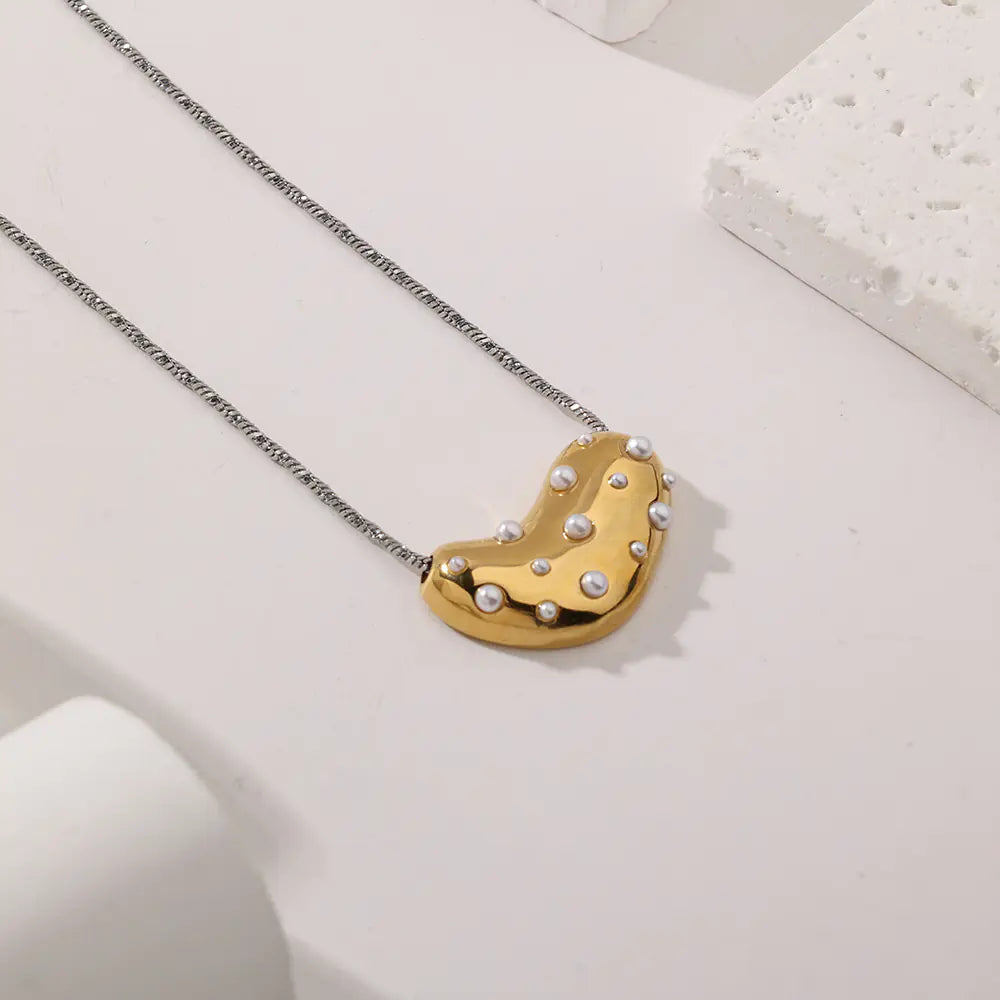 Trendy 316L Gold Stainless Steel Pearl Necklace