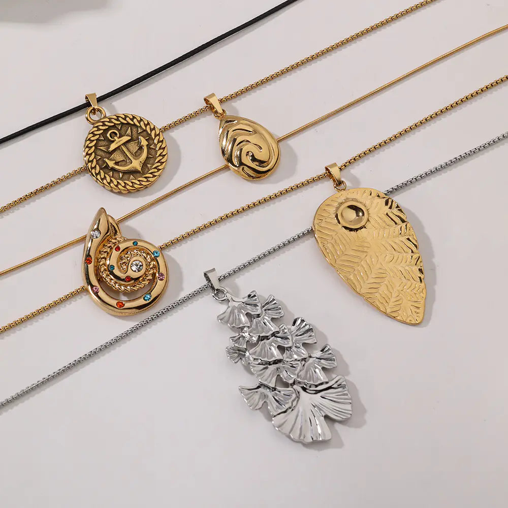 Good Quality Stainless Steel Conch Shape Necklace