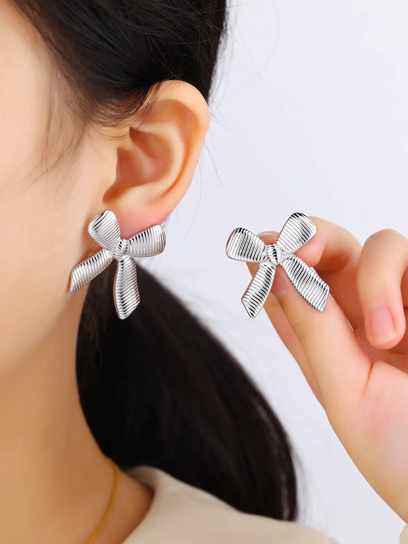 Hot Sale Stainless Steel Bow Stud Earrings