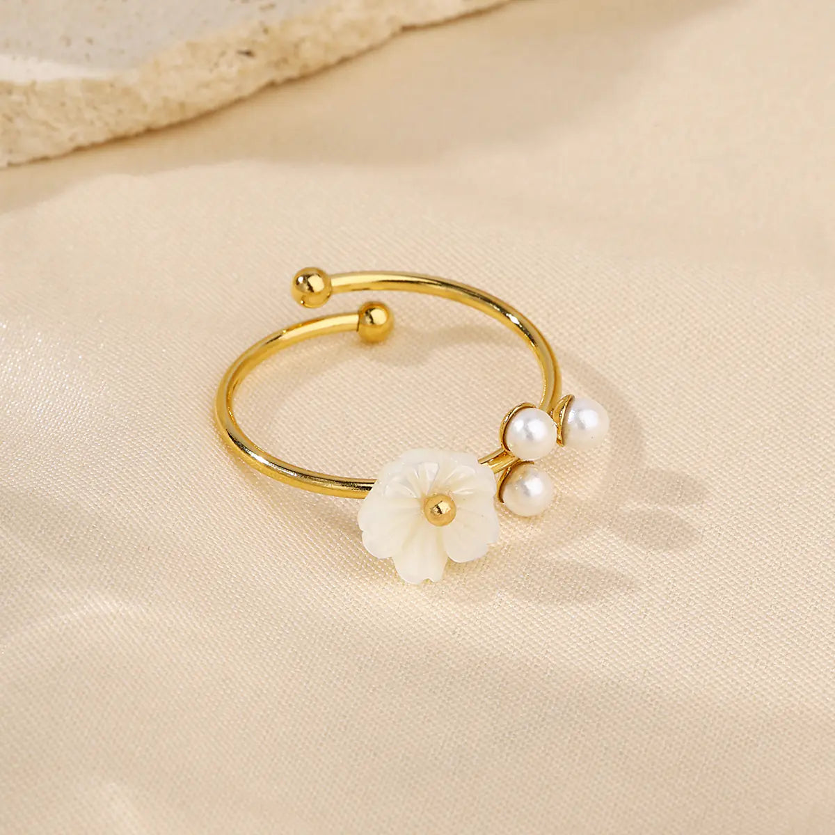 Hot Stainless Steel Flower Adjustable Ring