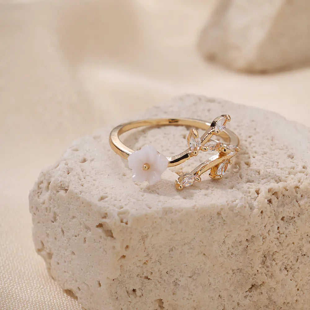 Vintage Brass Diamond White Flower Adjusable Ring