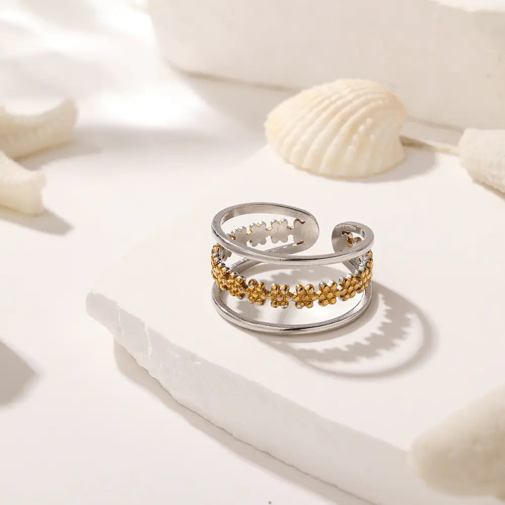 316L Stainless Steel Three-row Hollow Flower Ring
