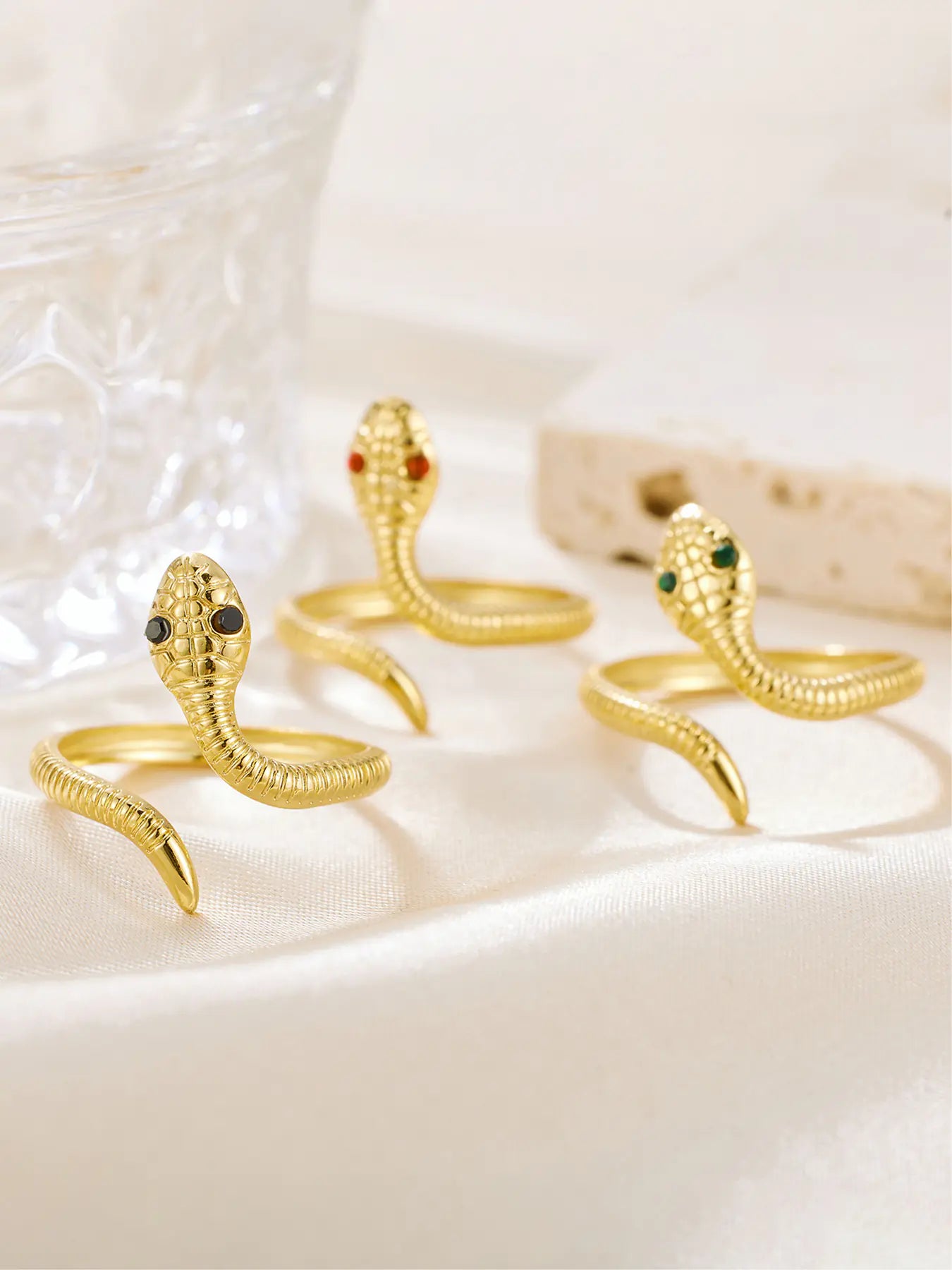 Eye Snake Shape Full Rhinestone Zircon Open Rings