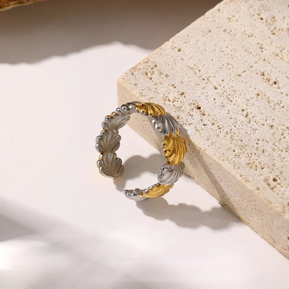 Hot Stainless Steel Two Tone Shell Ocean Adjustable Ring