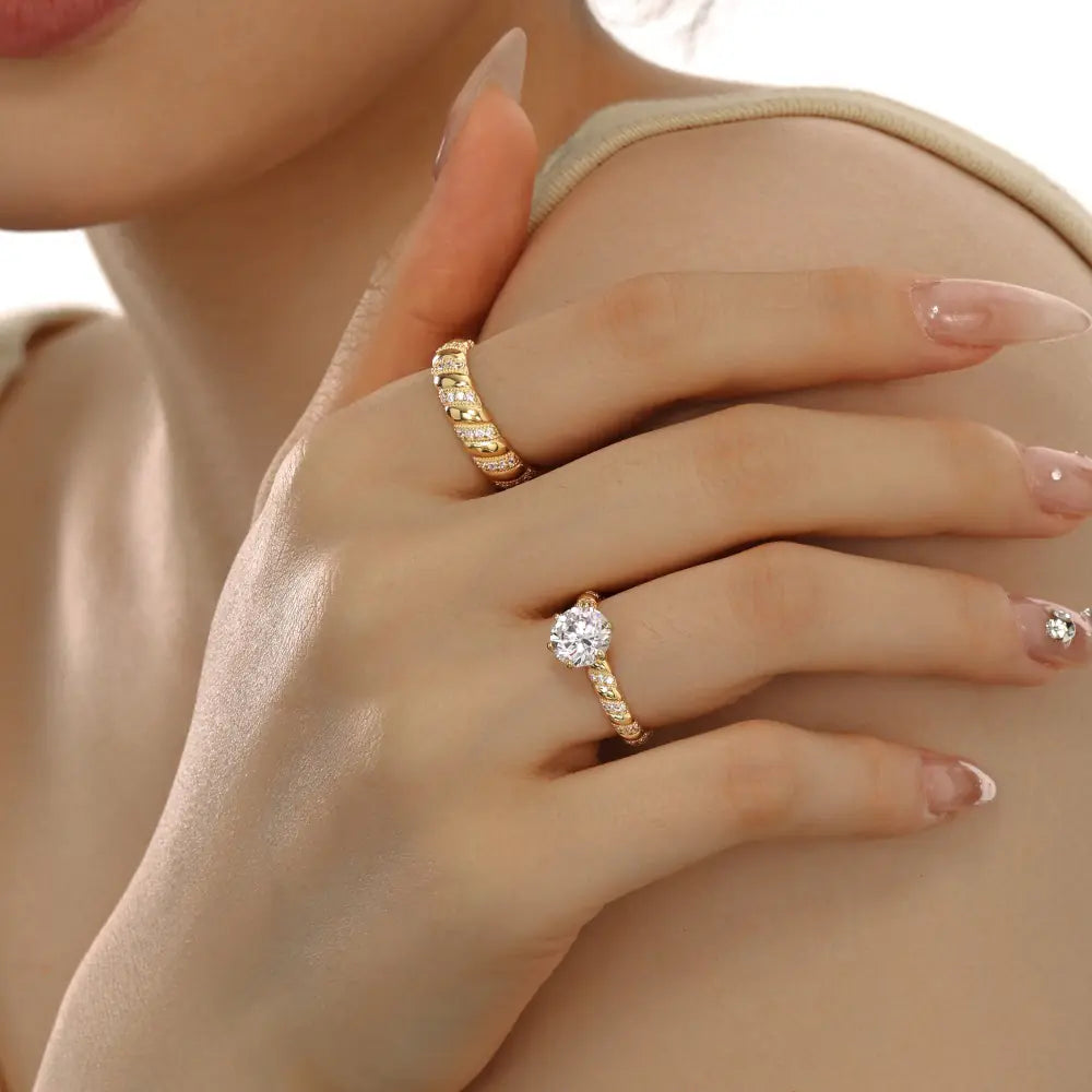925 Silver Polished Iced Staggered Ring