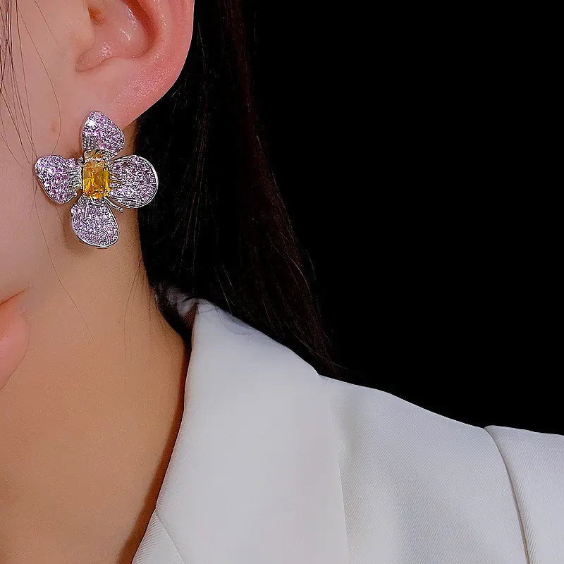 Exquisite women’s petal earrings
