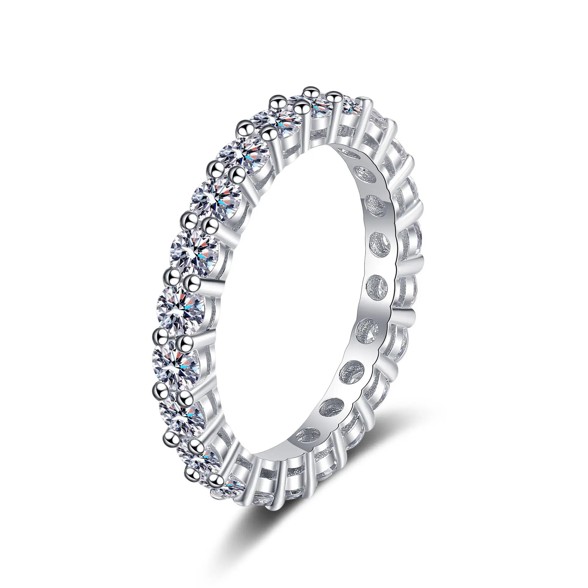 925 Silver 2.2ct Moissanite Single Row Ring