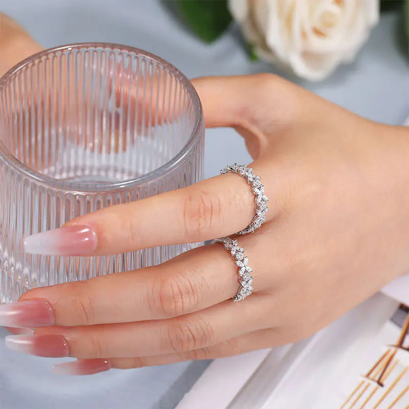 Horse eye moissanite ring four leaf clover ring