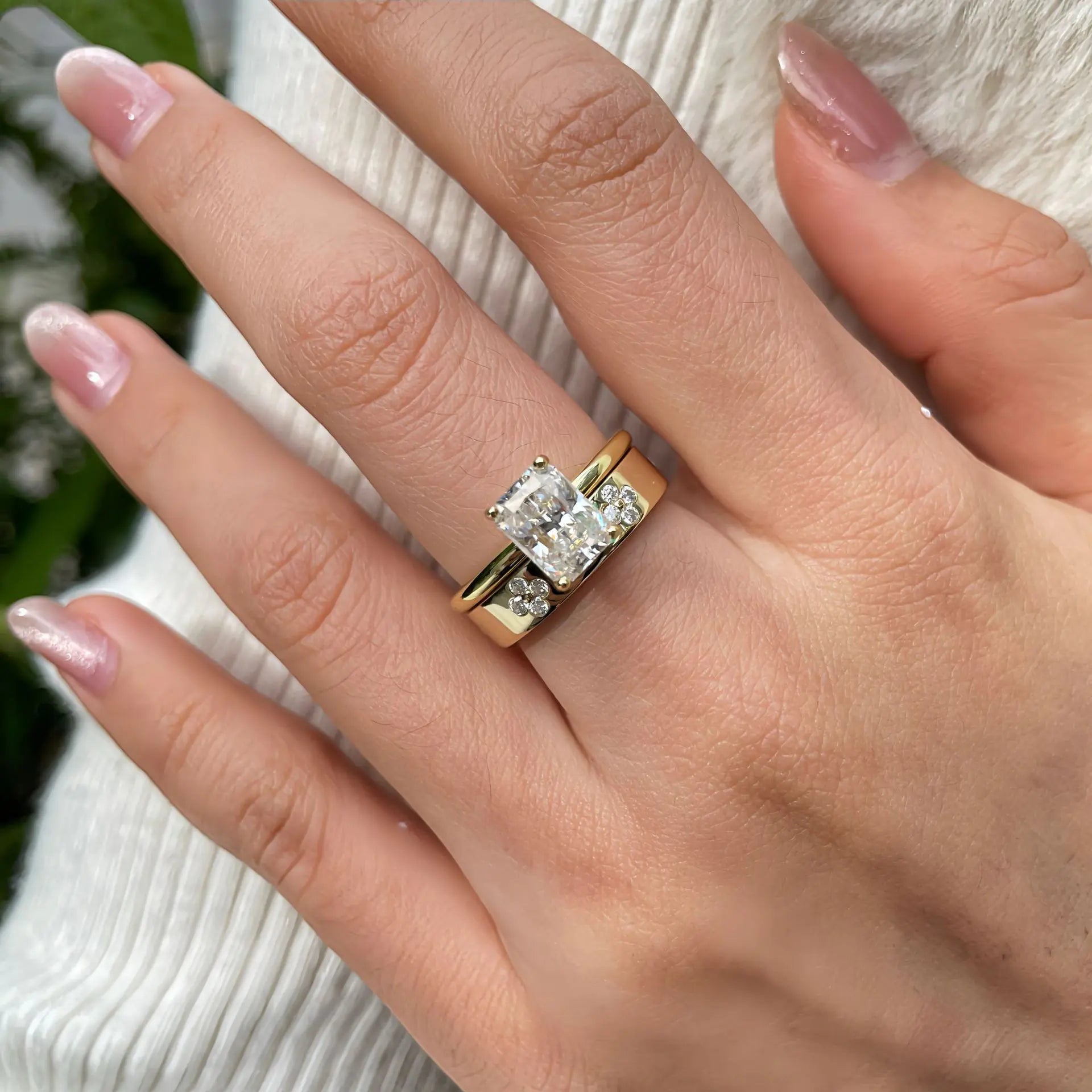 Hot-Selling 925 Silver VVS Moissanite Clover Band Ring