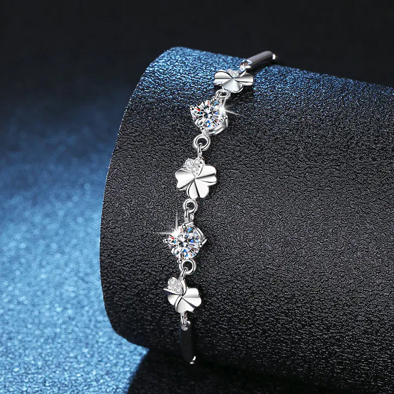 925 Sterling Silver VVS Moissanite Lucky Clover Bracelet