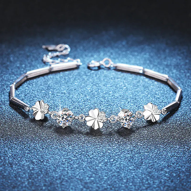 925 Sterling Silver VVS Moissanite Lucky Clover Bracelet