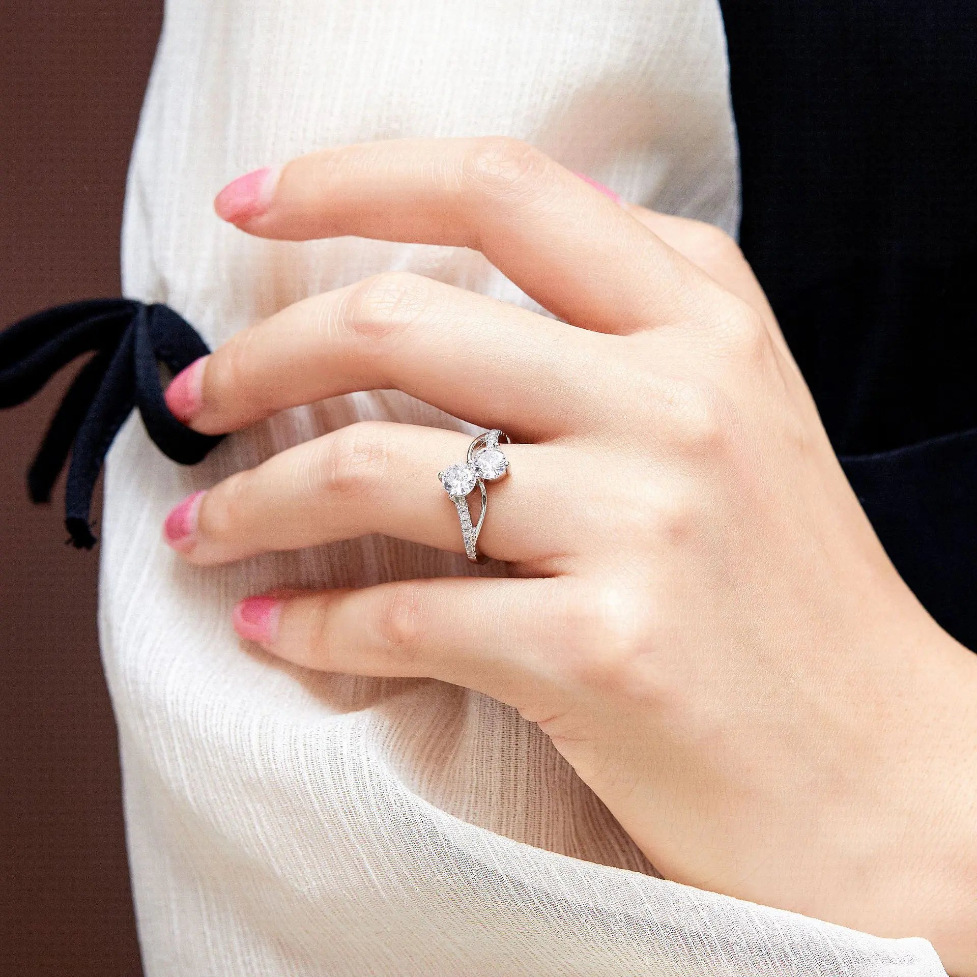 925 silver 8 letter inlaid zircon ring