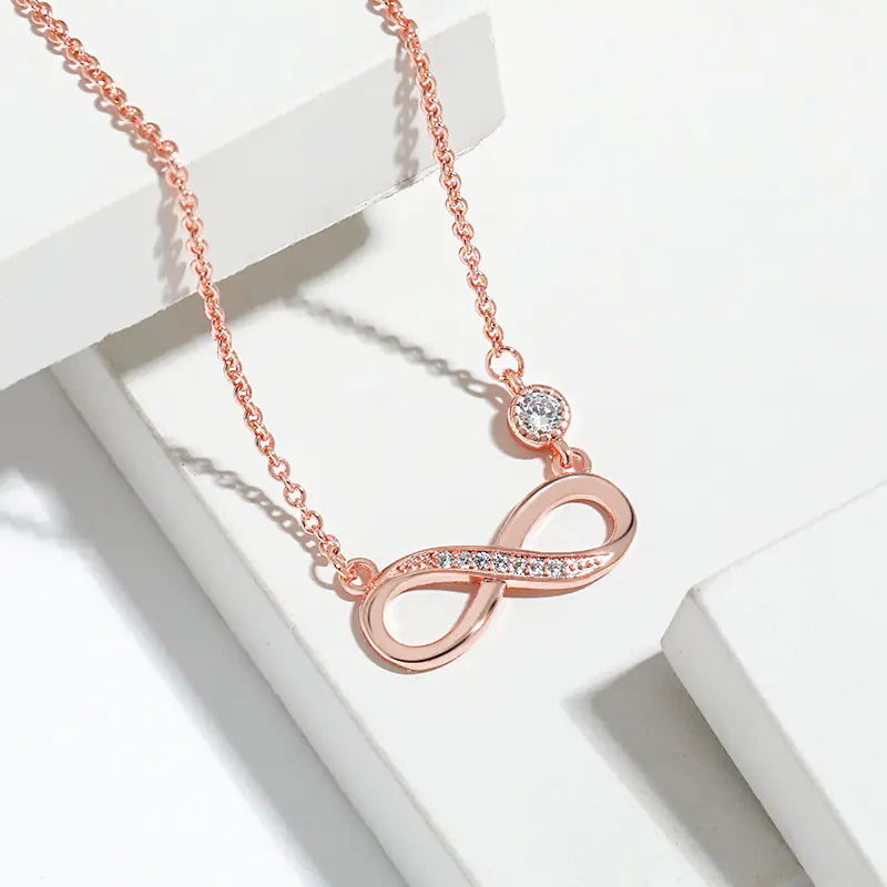 Collar infinito de 8 caracteres Collar Mobius